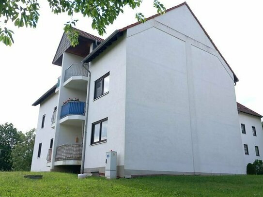 Eigentumswohnung zur Kapitalanlage in Langenbernsdorf, sehr gepflegter Zustand, 2-Zimmer mit Balkon