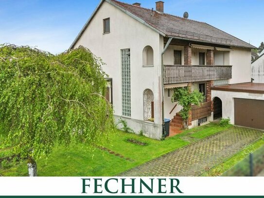 Zweifamilienhaus mit großzügigem Grundstück in Vierkirchen! (S-Bahn-Anschluss circa 700m entfernt!)