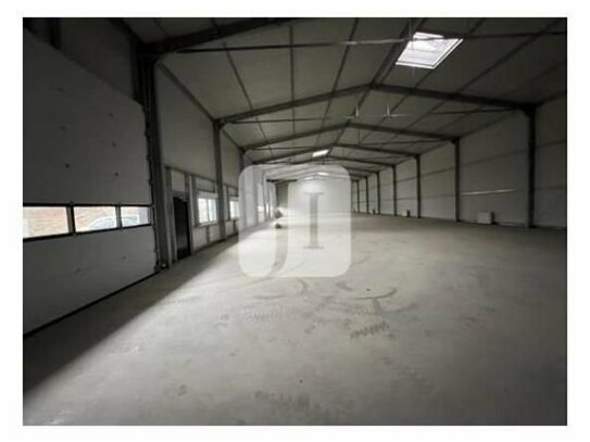NEUBAU - ab ca. 160 m² - ca. 480 m² Lager-/Fertigungsflächen bei Bedarf mit integriertem Meisterbüro