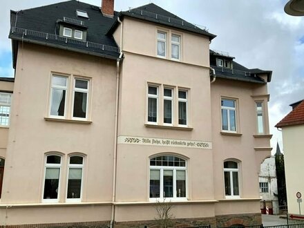 Schicke Altbauwohnung mit Blick zur Osterburg