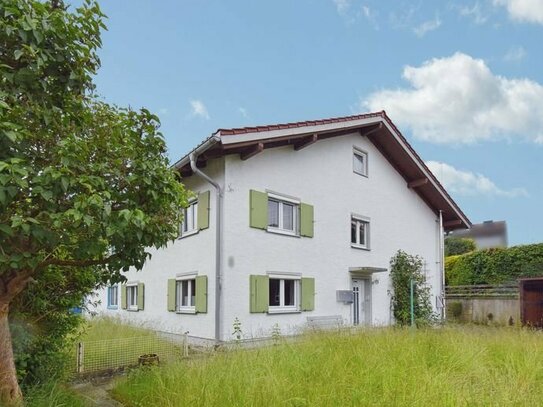 Doppelhaushälfte mit zwei Wohneinheiten in Dietmannsried