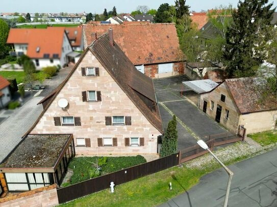 Hofanlage mit Wohnhaus und Scheune in Nürnberg