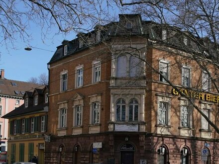 Wohnen im Kulturdenkmal: 1 Zi. DG-Wohnung in der Freiburger Innenstadt