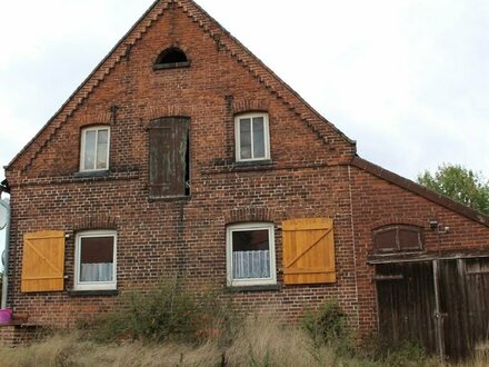 Liegenschaft für Mensch und Tier. Wohnen, Landwirtschaft, Tierhaltung,