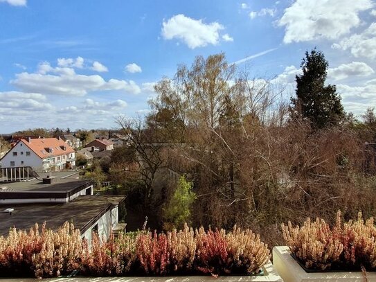 Schicke, großzügige Eigentumswohnung mit südseitigem Balkon und offenem Kamin in Bochum-Wiemelhausen