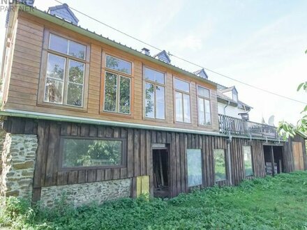 Top Preis für viel Fläche! Geräumiges Ein- oder Zweifamilienhaus mit großem Garten in Laudesfeld