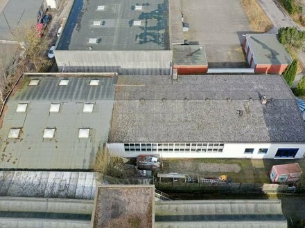 Vielseitige Produktions- /Lagerhalle mit Büro und Lagerfläche in Kiel zu verkaufen.