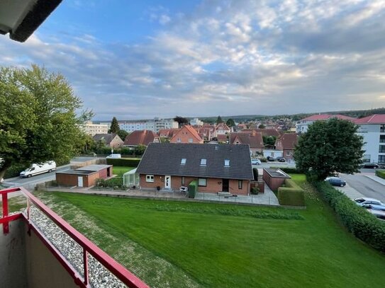 Schöne 3-Zimmer-Wohnung mit Deisterblick in zentraler Lage