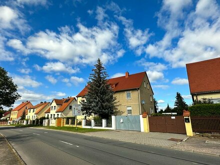 Gemütliches Zweifamilienhaus in TOP-Zustand