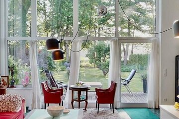 VERKAUFT: Traumhaftes Atelierhaus am See für Architektur- und Naturliebhaber