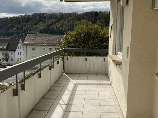Albstadt-Ebingen: 3,5-Zimmer-Eigentumswohnung mit Balkon und Garage!