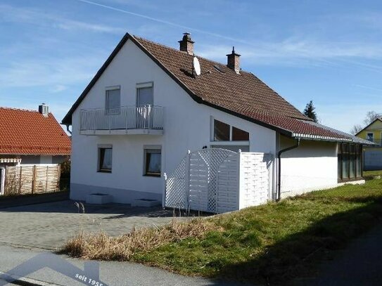Interessantes 2-Fam Haus in Vilshofen an der Donau mit Garage und Loggia