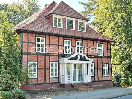 Individuelle 3-Zimmer Wohnung am Alsterlauf in wunderschönem Fachwerkhaus