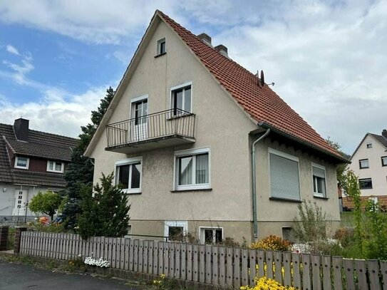 Sanierungsbedürftiges Einfamilienhaus mit viel Potential in Felsberg-Gensungen