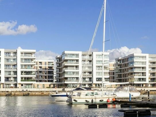 Mitte // Kapitalanleger aufgepasst: Port Marina 26 - traumhafte 3-Zimmer-Wohnung mit beneidenswertem Balkon