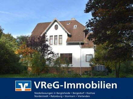 Einmalige Gelegenheit! Stattliche Villa mit herrlichem Blick auf die Stör in Zentrumsnähe!