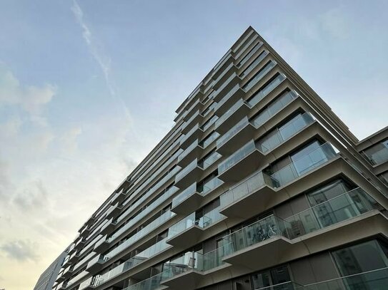 Helle, moderne 3 Zimmer Wohnung mit Balkon in Friedrichshain!