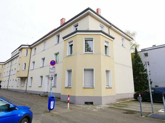 Mitten in Gelsenkirchen - Buer: moderne 3,5 Zimmer-Wohnung mit eigenem Garten sucht Nachmieter