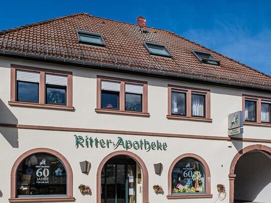 Sehr schöne und gepflegte 4-Zimmer Dachgeschosswohnung in Edesheim