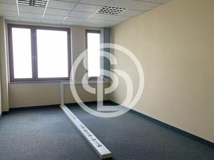 Büroräume in Hof/Haidt zur Anmietung (ca. 200 m²) - Mitbenutzung von Teeküche & Besprechungsraum