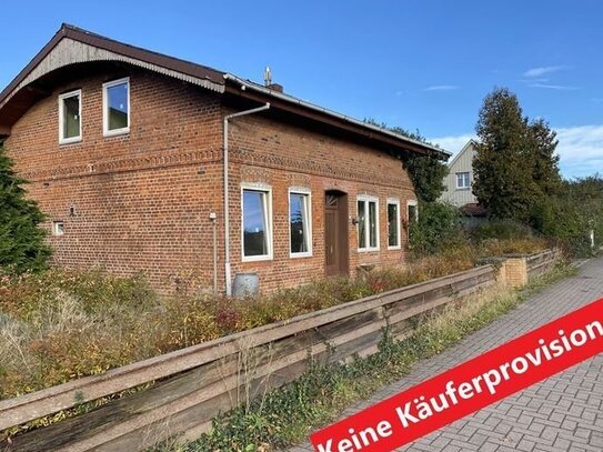 . . . Wohnhaus & Werkhalle mit Sanierungsbedarf . . . keine Käuferprovision