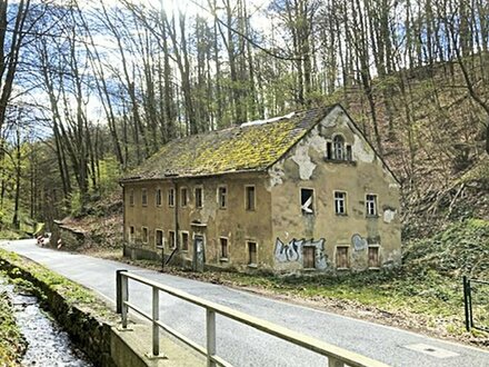 Ehem. Gesindehaus unterhalb von Schloss Helfenberg