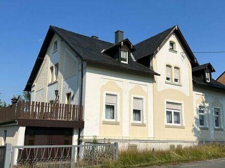 Schönes Zweifamilienhaus in ruhiger Lage