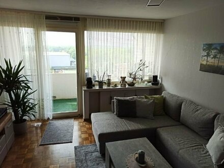 *Reserviert* Großzügige Wohnung in Braunschweig mit Südbalkon