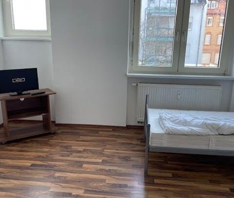 2 Zimmer WG Wohnung in Waldhof -Mannheim