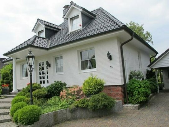 Meiendorf. Attraktives Einfamilienhaus mit schönem Garten im Komponistenviertel