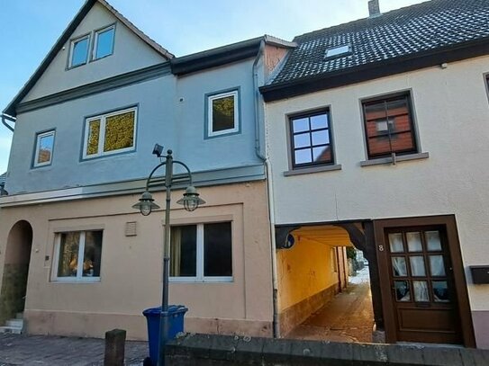 Mit einer Sanierung zum Traumhaus oder zur super Investition! Einfamilienhaus in Bodenwerder!