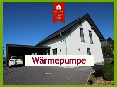 +++ Wunderschönes KfW 40 plus Haus, Wärmepumpe, Photovoltaik mit Akkuspeicher- neuwertig ! ! +++