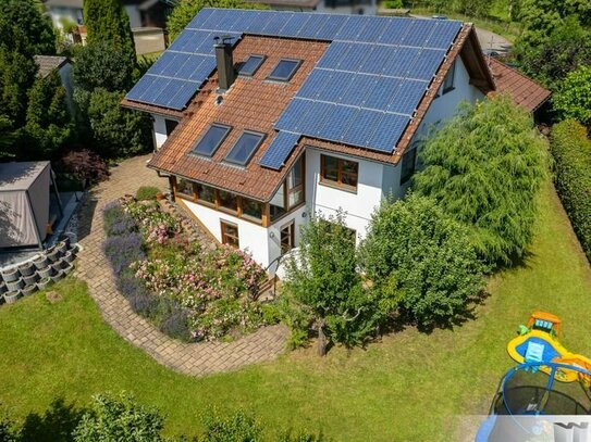 Einfamilienhaus in Görwihl, Doppelgarage, PV-Anlage, Luft-Wärme-Pumpe, 276qm Grundfläche