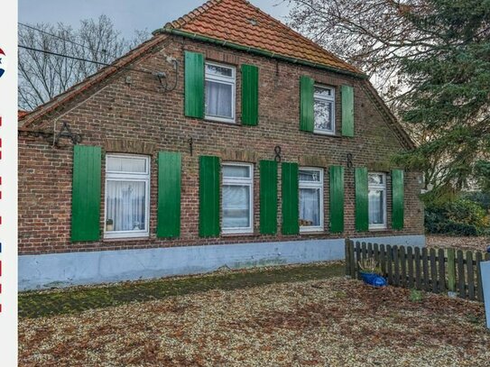 Charmantes Einfamilienhaus mit Blick über Wiesen und Felder in ruhiger Lage !