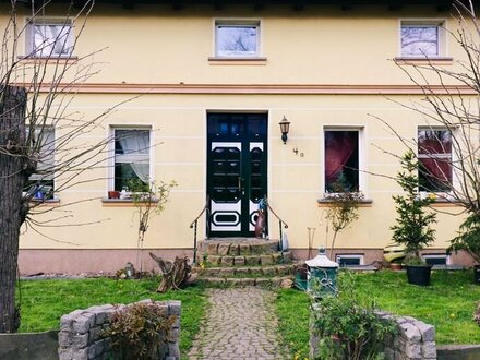 mögliches 2 Generationenhaus mit viel Charme und Potential in Citynähe