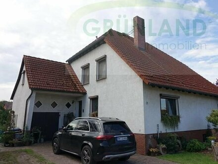 *Attraktives Einfamilienhaus mit Garten für die große Familie in ruhiger Lage und zentral!*