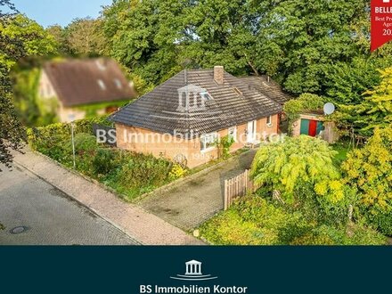 Großzügiger Bungalow mit sep. ELW, Garage, Terrasse und Gartenanlage in ruhiger Wohnlage!