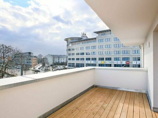 STILVOLLES WOHNEN IM ZENTRUM-OST // Möbliertes 2-Raum-Apartment mit Dachterrasse, EBK und Kamin