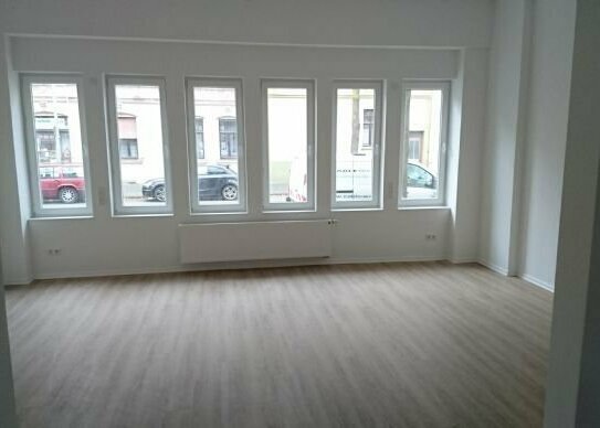 2 Zimmer Wohnung ~53qm mit Terrasse, modernisiert 2017 in Bochum Langendreer (EG)