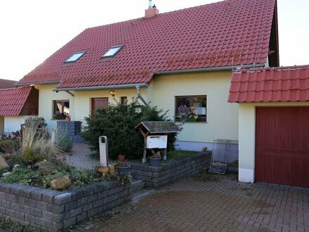 Einfamilienhaus mit Einliegerwohnung im Zukunftsdorf Friedersdorf zu verkaufen