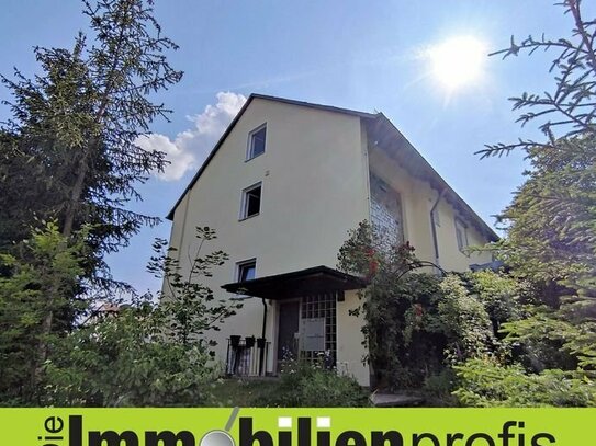 10-Zimmer Haus in Hof , Saale (95032)