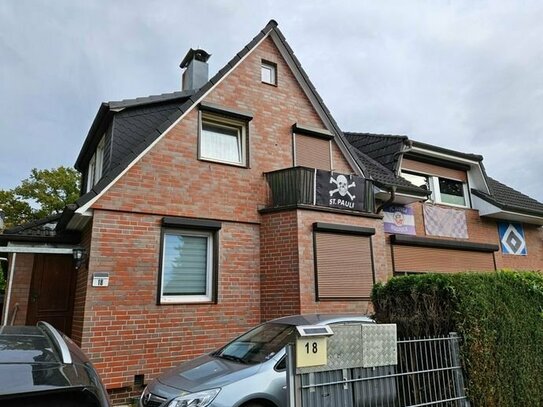 JETZT INVESTIEREN! Vermietetes Mehrfamilienhaus mit 4 Wohneinheiten in Hamburg-Rahlstedt