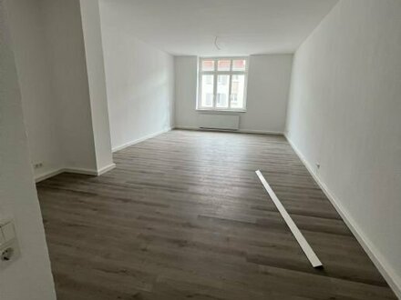 Sbr.- St- Arnual - Geräumige, helle 2.5 ZBK in schönem Altbau !!!