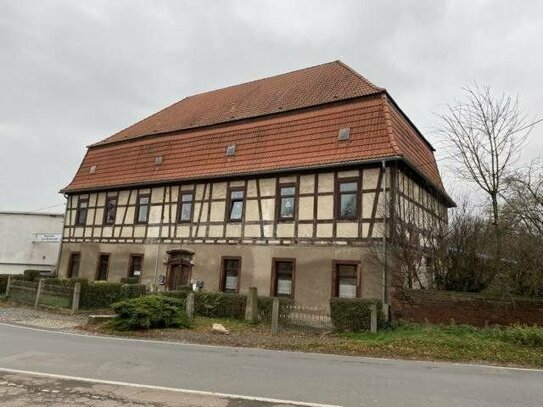 vermietetes Mehrfamilienhaus in Bornstedt ( Mansfelder Land)