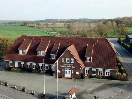 Traditionsreicher und stark frequentierter Landgasthof mit Eignerhaus und Einliegerwohnung