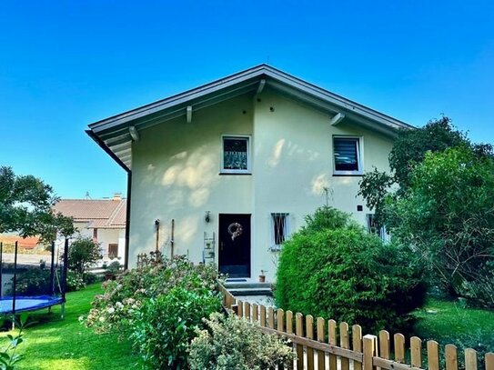 Zweifamilien-Mehrgenerationenhaus in erstklassiger Lage in Brannenburg im malerischen Inntal