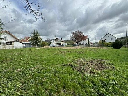 Neubau familiengerechter Reihenhäuser in idyllischer Lage!