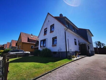 RUDNICK bietet: 2 Familienhaus mit viel Platz für die Familie oder als Kapitalanlage mit 2 Wohnungen