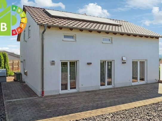 Modernes Einfamilienhaus mit hochwertigem Energiekonzept in Dreisen
