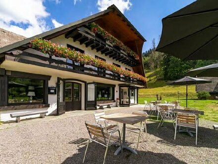 Gästehaus in absoluter TOP Lage mit Erweiterungsmöglichkeiten in Feldberg